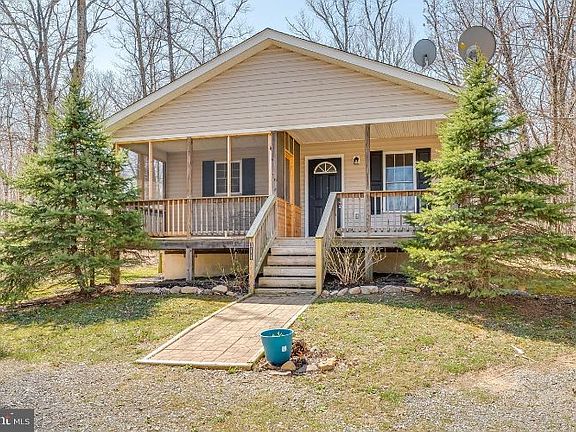3rd image of 311 Winchester Dr