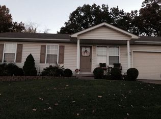 6099 Everglades Dr, Newburgh, IN 47630