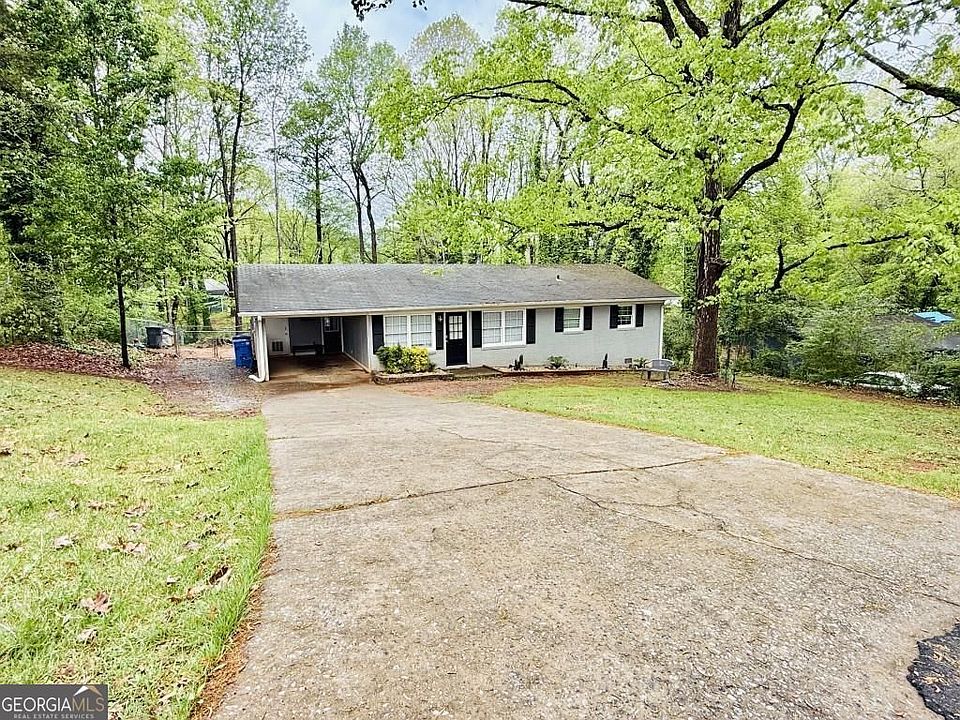 1st image of 105 Tall Tree Rd