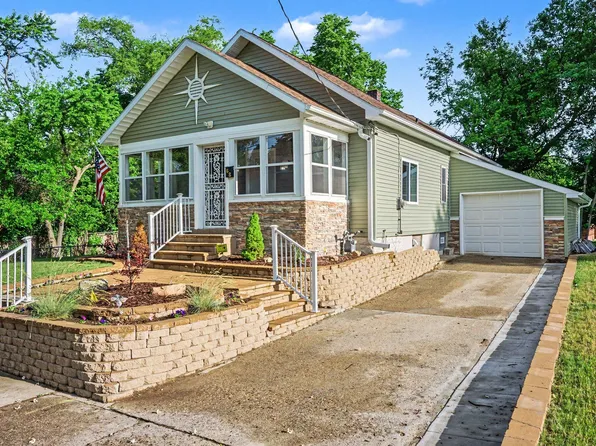 68 Baldwin Ave W, Battle Creek, MI 49037