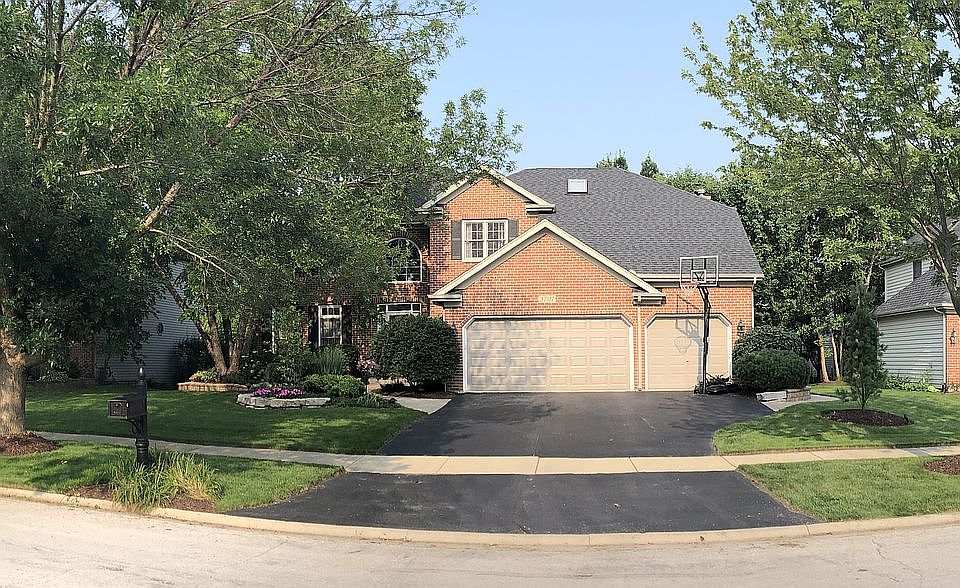 2nd image of 3707 Highknob Cir