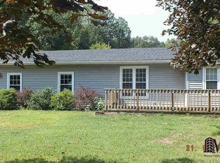 6425 Secor Rd, Lambertville, MI 48144