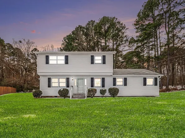 2833 Wyeth Ave, Durham, NC 27707