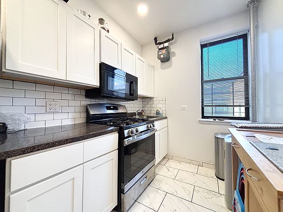 3rd image of 725 W 172nd St APT 52