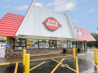 96 Elm St, Salisbury, MA 01952