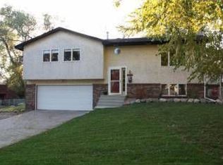 532 3rd Ave NW, New Brighton, MN 55112