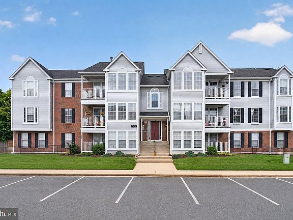 2nd image of 609 Himes Ave APT 110