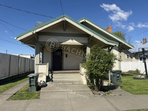 9th Drive Home & Apt, 119 SE 9th Dr Front House Upper 119, Pendleton, OR 97801