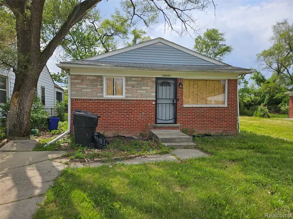 19367 Algonac St, Detroit, MI 48234