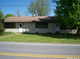 1607 Union St, Oneida, NY 13421