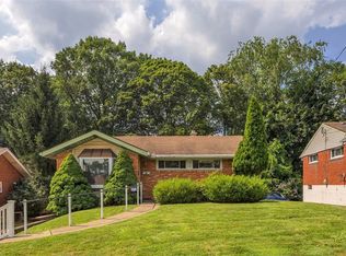 114 Frazier Dr, Pittsburgh, PA