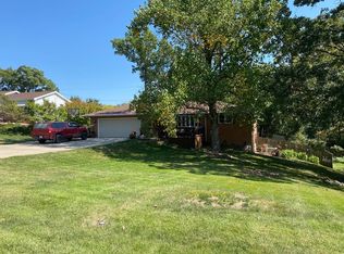 315 Oak Ter, Moberly, MO 65270