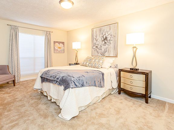 5th image of 5801 E Shirley Ln #0B-1Ba-440Sqft