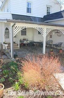 Kitchen patio