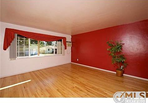 4th image of 5344 Krenning St