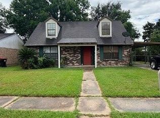 205 Chaumont Dr, Lafayette, LA 70506