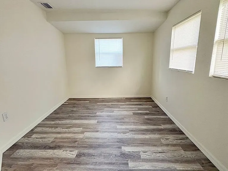 8151 Hixton Dr — Photo 13