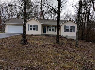 342 Goldenbrook Dr, Crossville, TN 38555