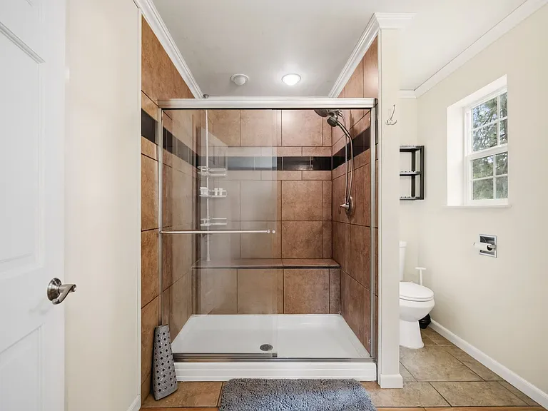 5819 W Greenwood Rd — Photo 45