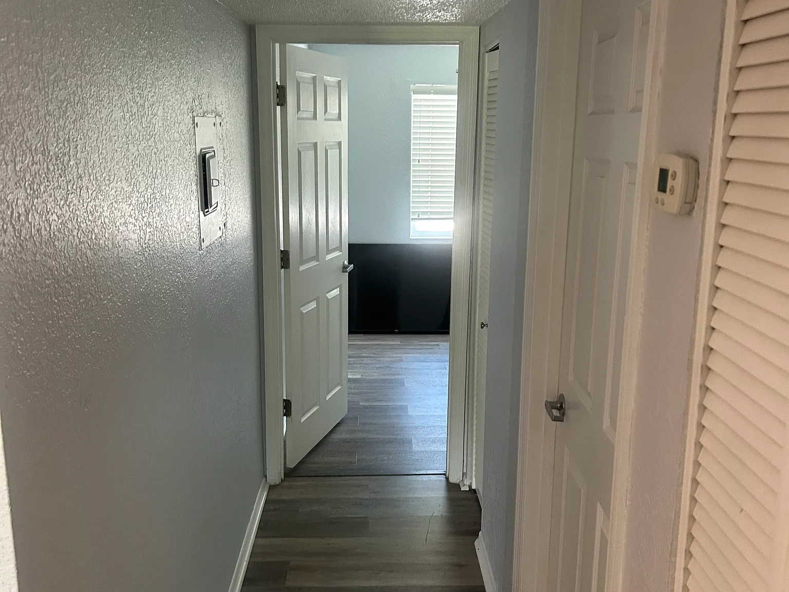 2 bed, 960 sqft, $1,750 — Photo 2