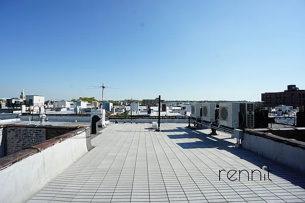 Rented by Rennit Inc. | media 28