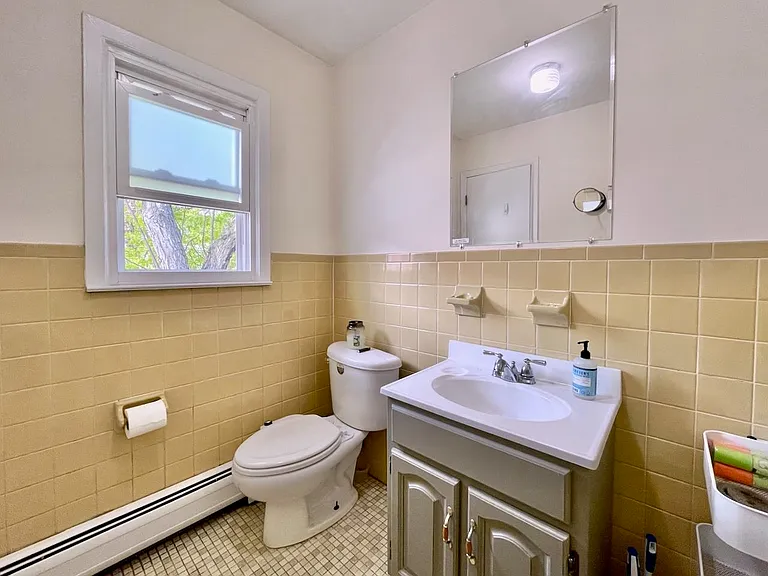 431 Manila Ave #3 — Photo 24