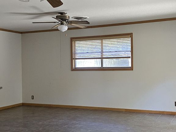 5th image of 1814 Linwood Rd