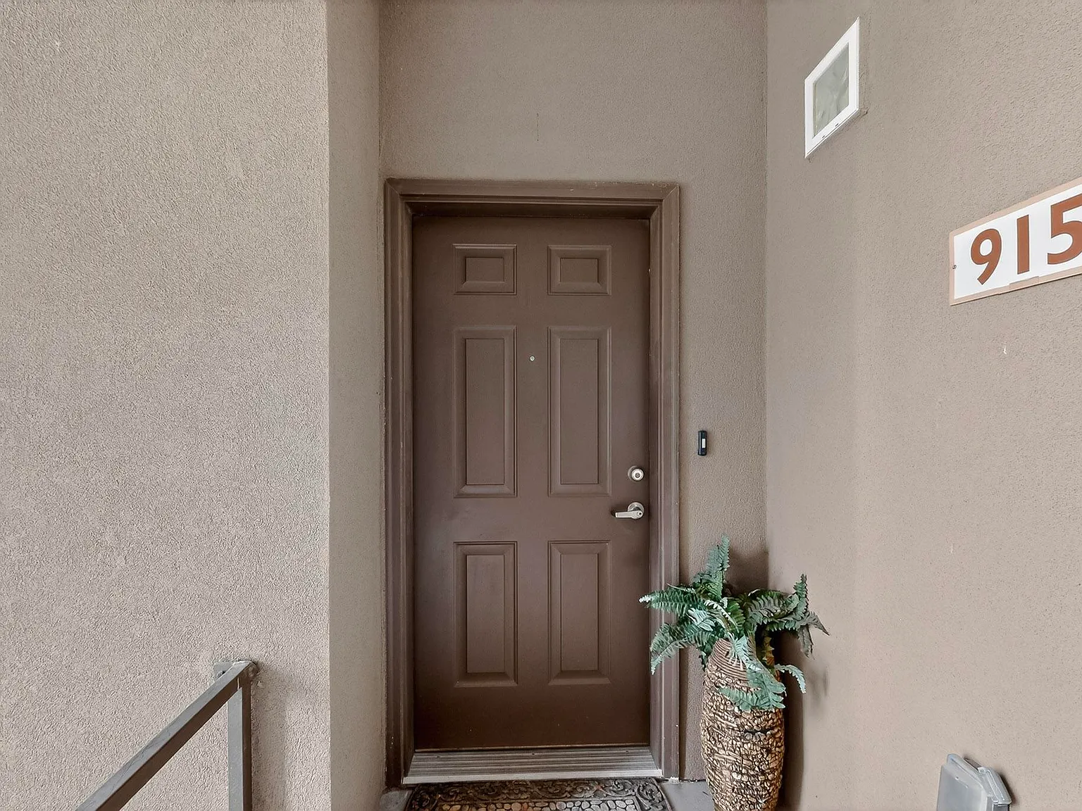 Spring River Luxury Apartment Homes — Photo 1