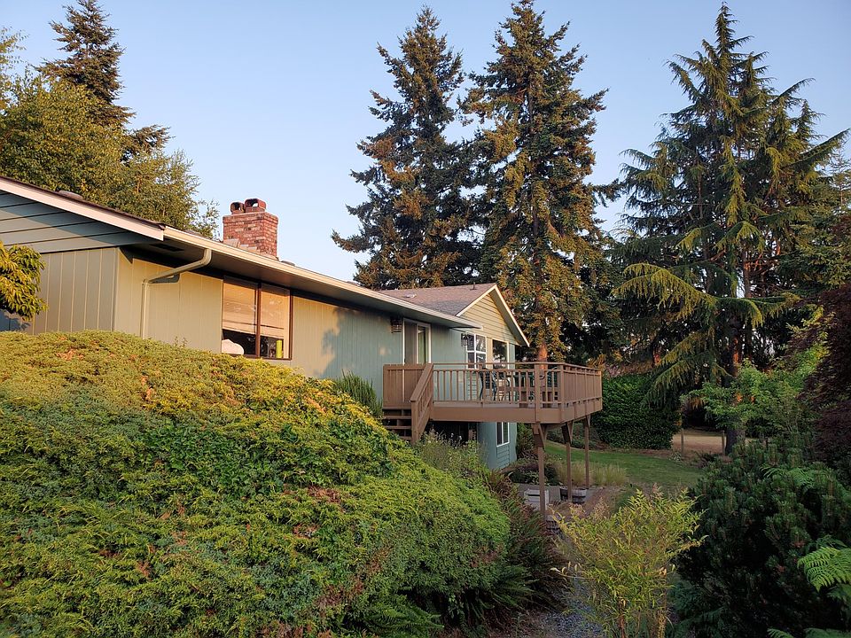 1st image of 2602 Deidra Cir