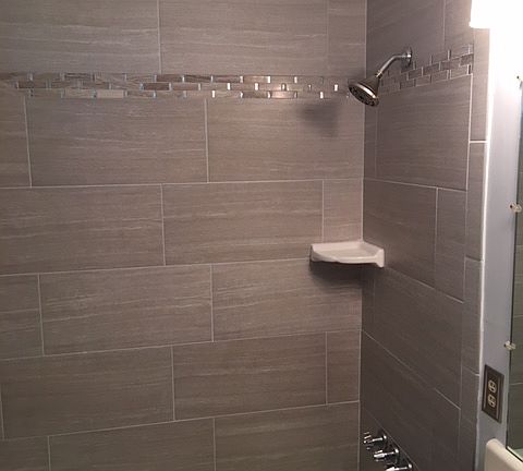 3rd image of 4381 Hardwood Cir