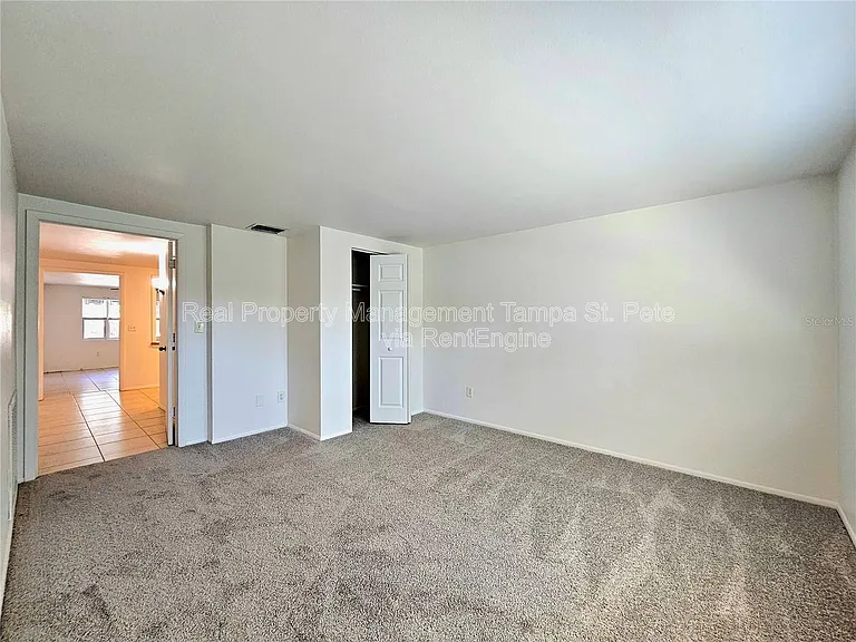 611 Lyndhurst St — Photo 22