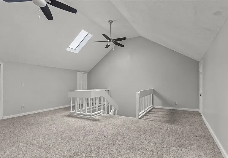 429 Russell St NE — Photo 20