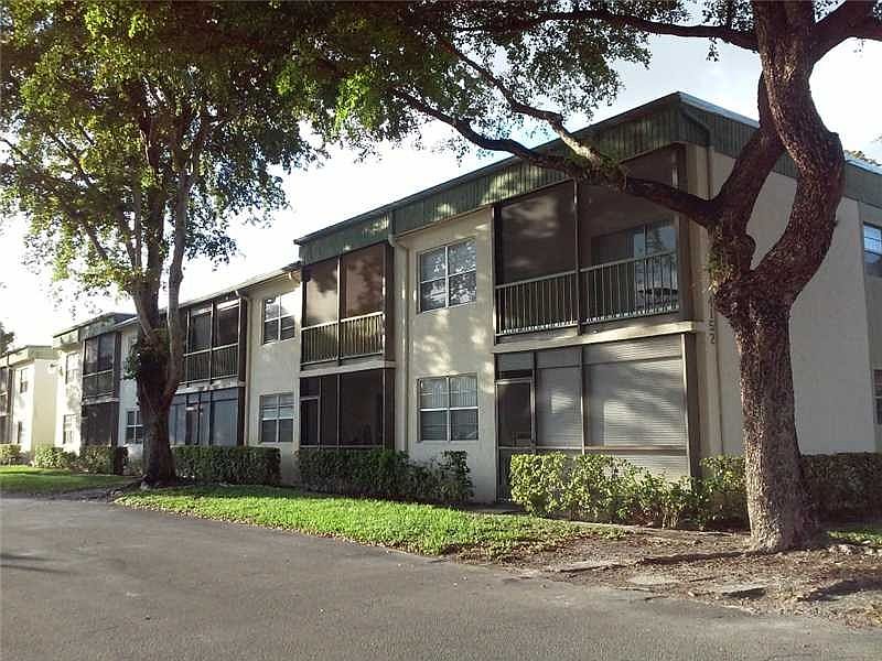 1st image of 4152 NW 90th Ave APT 206