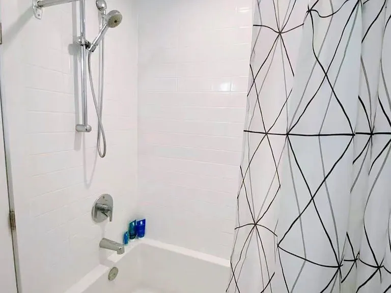 88 Richmond Rd #601 — Photo 7