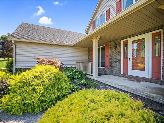 3rd image of 7565 Andover Ln