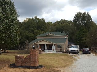 587 Durbin Ridge Rd, Fountain Inn, SC 29644