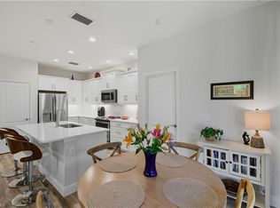 6947 Avalon Cir #1908, Naples, FL 34112