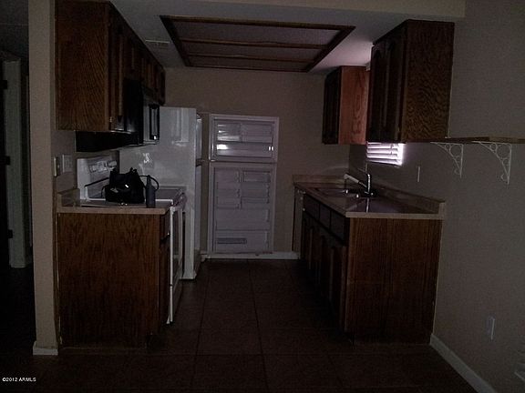4th image of 3131 W Cochise Dr Unit 151