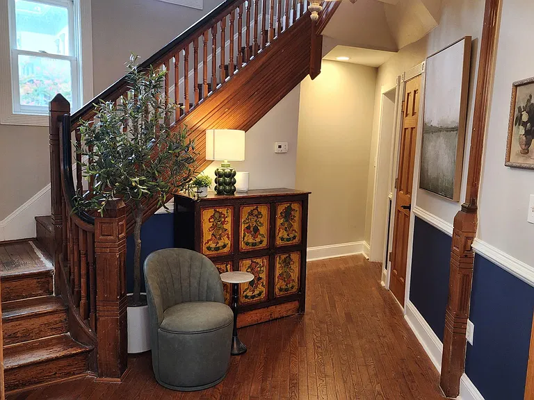 547 Florida Ave NW #1 — Photo 24