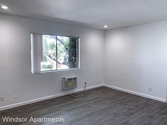 5th image of 8850 Cattaraugus Ave APT 3