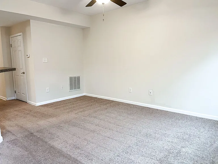 120 Kelly St — Photo 14