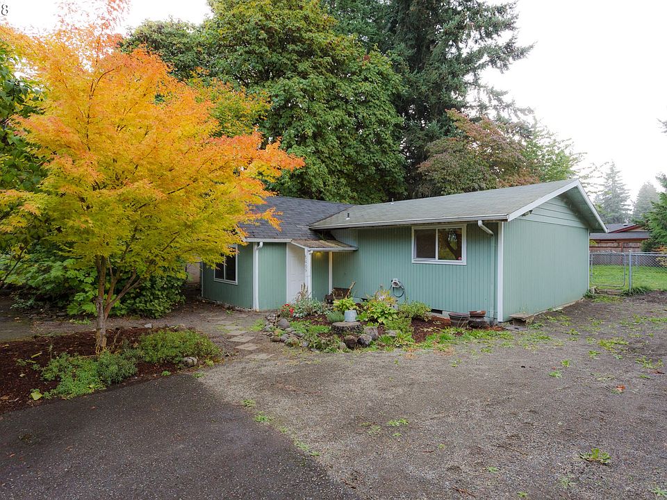 1st image of 5409 NE 78th St