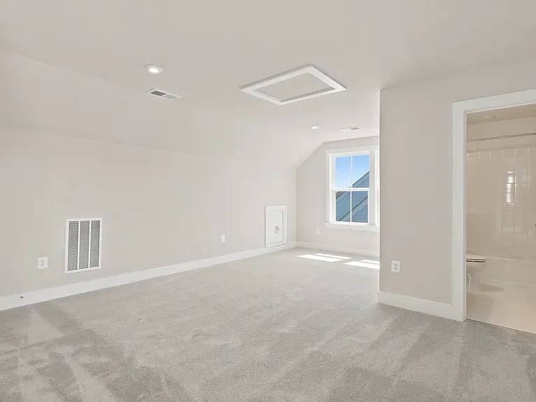 625 Lipizzan Dr SW — Photo 15