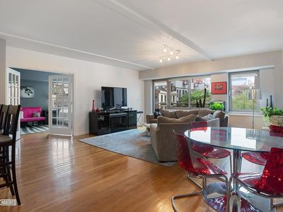 240 E 10th St APT 5B, New York, NY, 10003