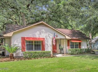 51 Burlington Cir, Beaufort, SC 29906