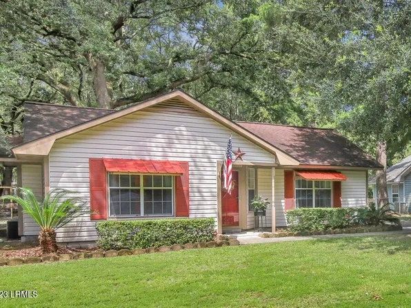 51 Burlington Circle, Beaufort, SC 29906
