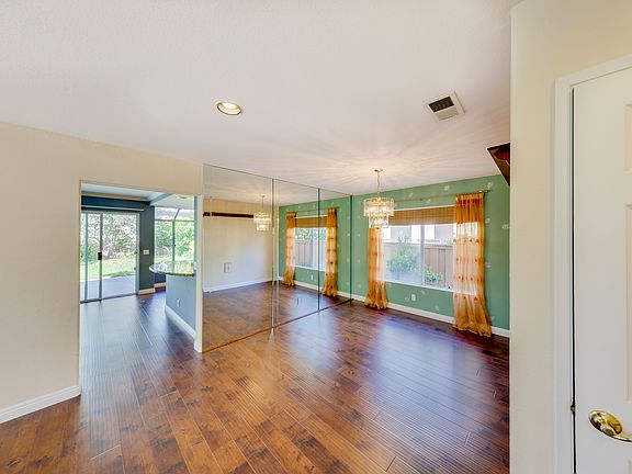 4th image of 12102 Briarleaf Way