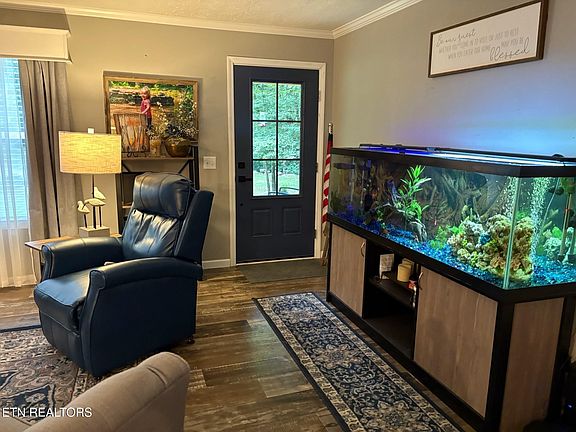 3rd image of 7966 Henson Gap Rd