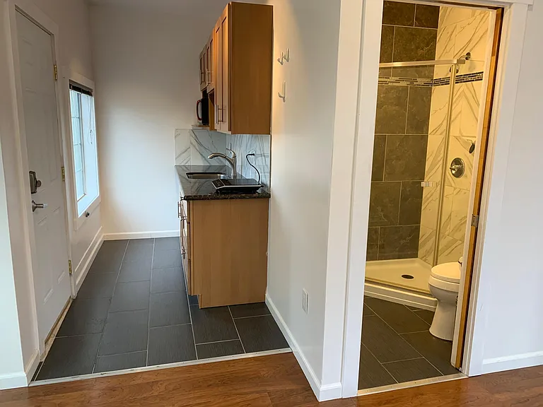 5112 Latona Ave NE — Photo 14