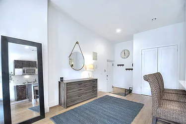 Rented by Urbane Brokerage